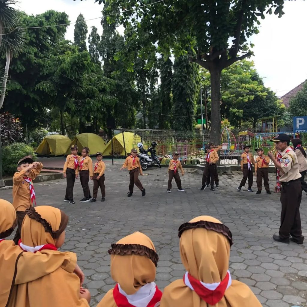 kegiatan persari mi ar ridlo tahun 2024 5