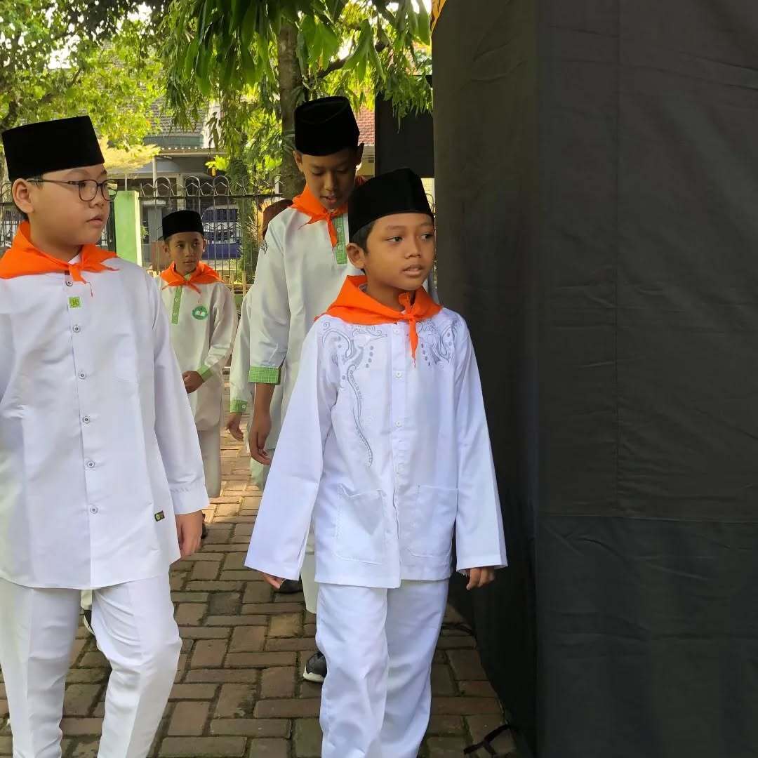 Laksanakan Manasik Haji, Belajar Ibadah Sedari Dini